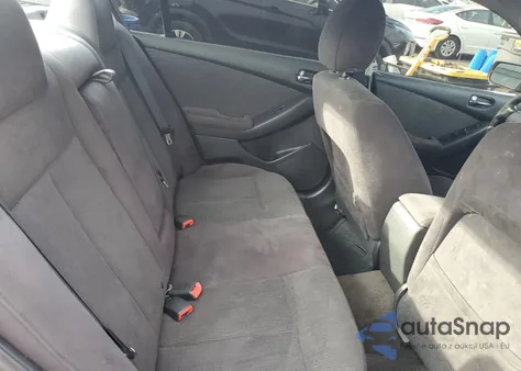 2011 Nissan Altima Base z USA, uszkodzony, nr VIN 1N4AL2AP8BN480853